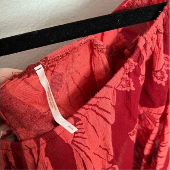 Free People Merpati Printed Off-the-Shoulder Top - Picture 6 of 9